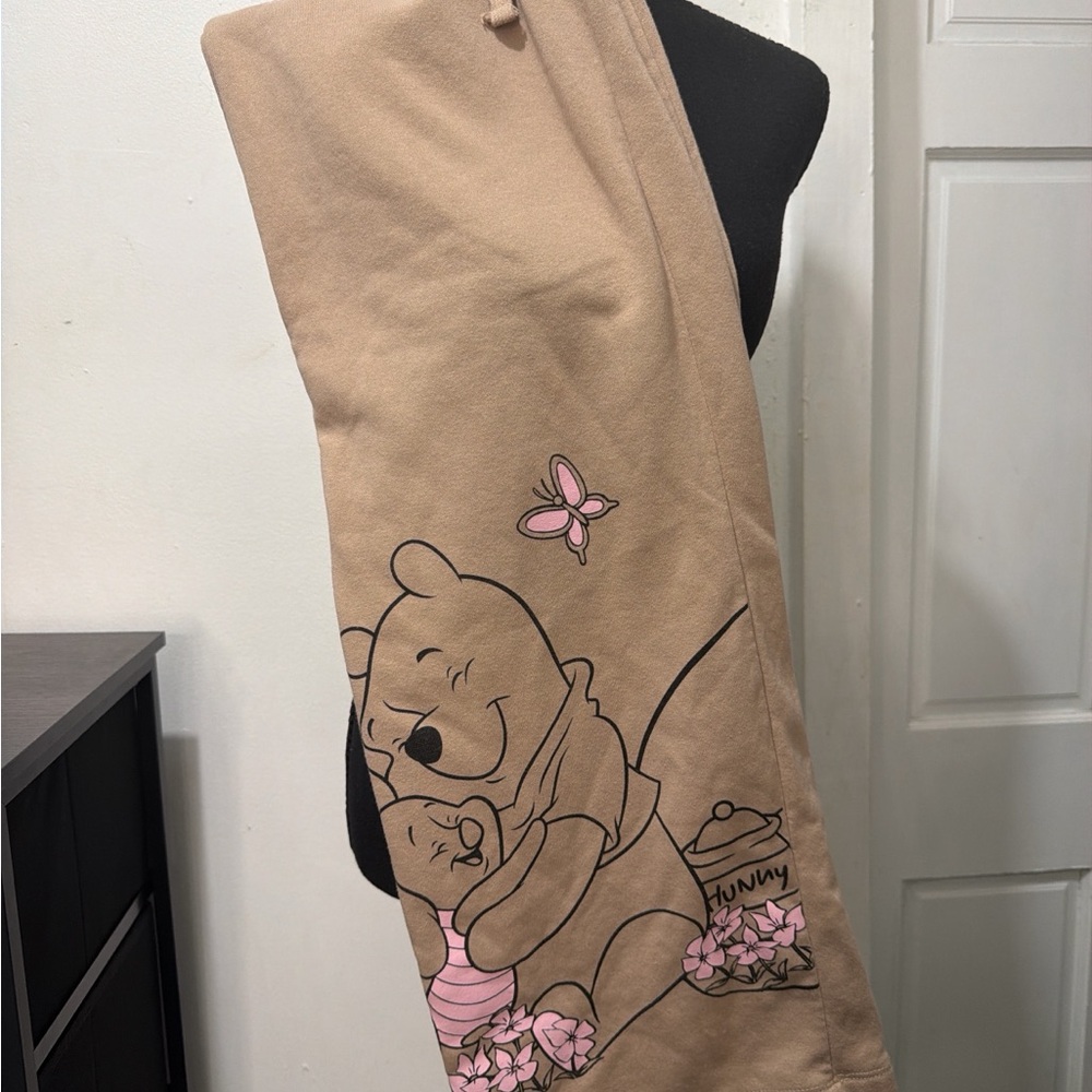 Beige Winnie the Pooh & Piglet Lounge Pants